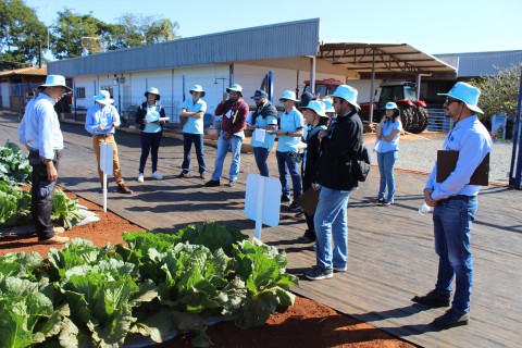 O ETEC contou com palestras e capacitação sobre os novos produtos das linhas Topseed, Topseed Premium, Superseed e TSV Sementes